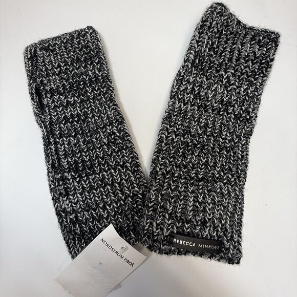 Rebecca Minkoff Knit Arm Warmer Winter Black White Marled Fingerless Gloves New - Picture 1 of 6